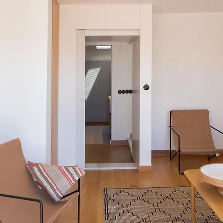 1bdr With Terrace And View By Lovelystay Apartmán *