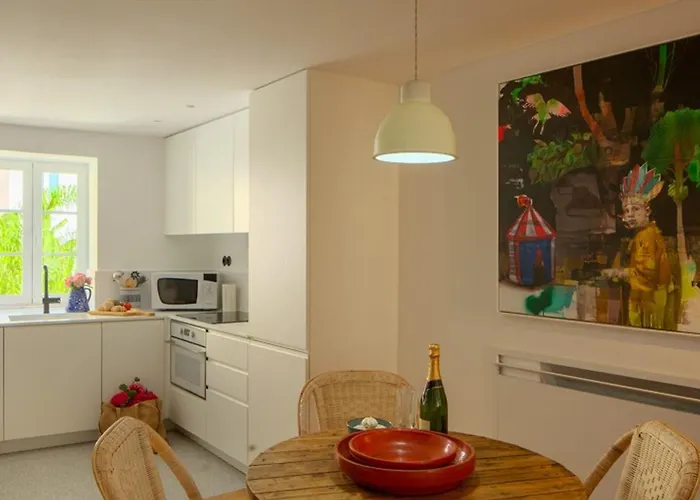 Apartment 1bdr With Terrace And View By Lovelystay Lissabon